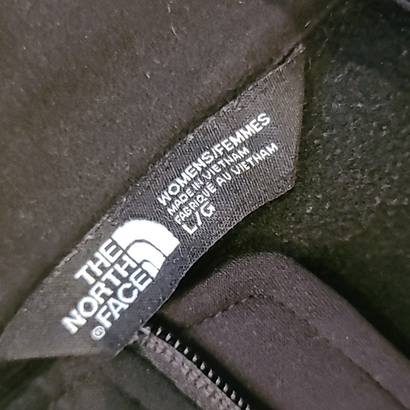 North Face black women's large sweatshirt. - Picture 3 of 4